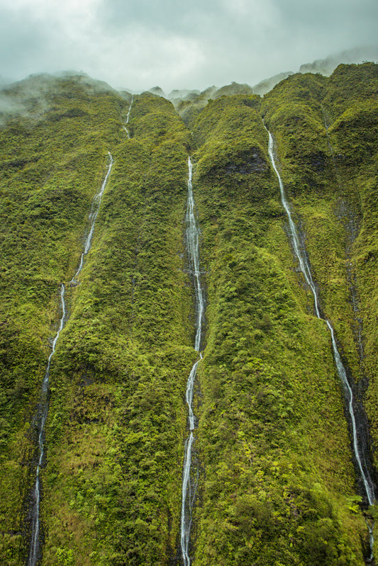 Acr Three beautiful waterfalls on the Island of Kauai FILE859