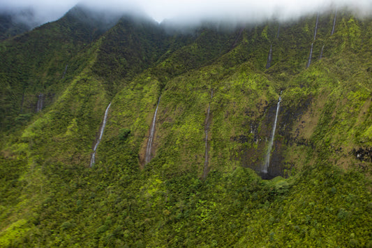 Acr The Garden Isle of Hawaii has the most rainfall in the world with lots of waterfalls FILE905